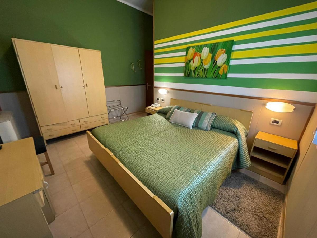 Hotel Azzurra Salsomaggiore Terme Zewnętrze zdjęcie