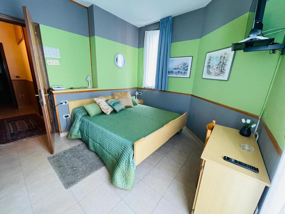 Hotel Azzurra Salsomaggiore Terme Zewnętrze zdjęcie
