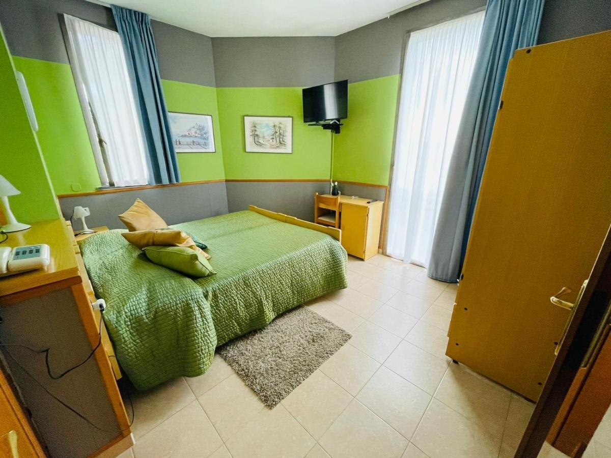 Hotel Azzurra Salsomaggiore Terme Zewnętrze zdjęcie